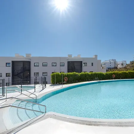 Paula Lemac - Stylish El Higueron With Sea Views, Spacious Terrace & Comfort Fuengirola