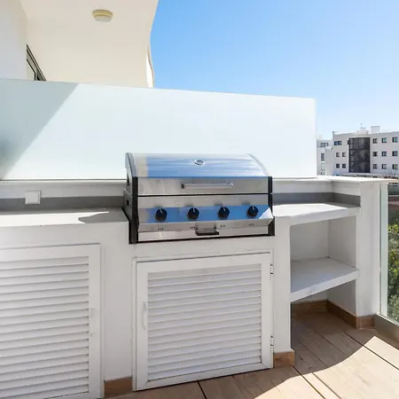 Paula Lemac - Stylish El Higueron With Sea Views, Spacious Terrace & Comfort Apartamento